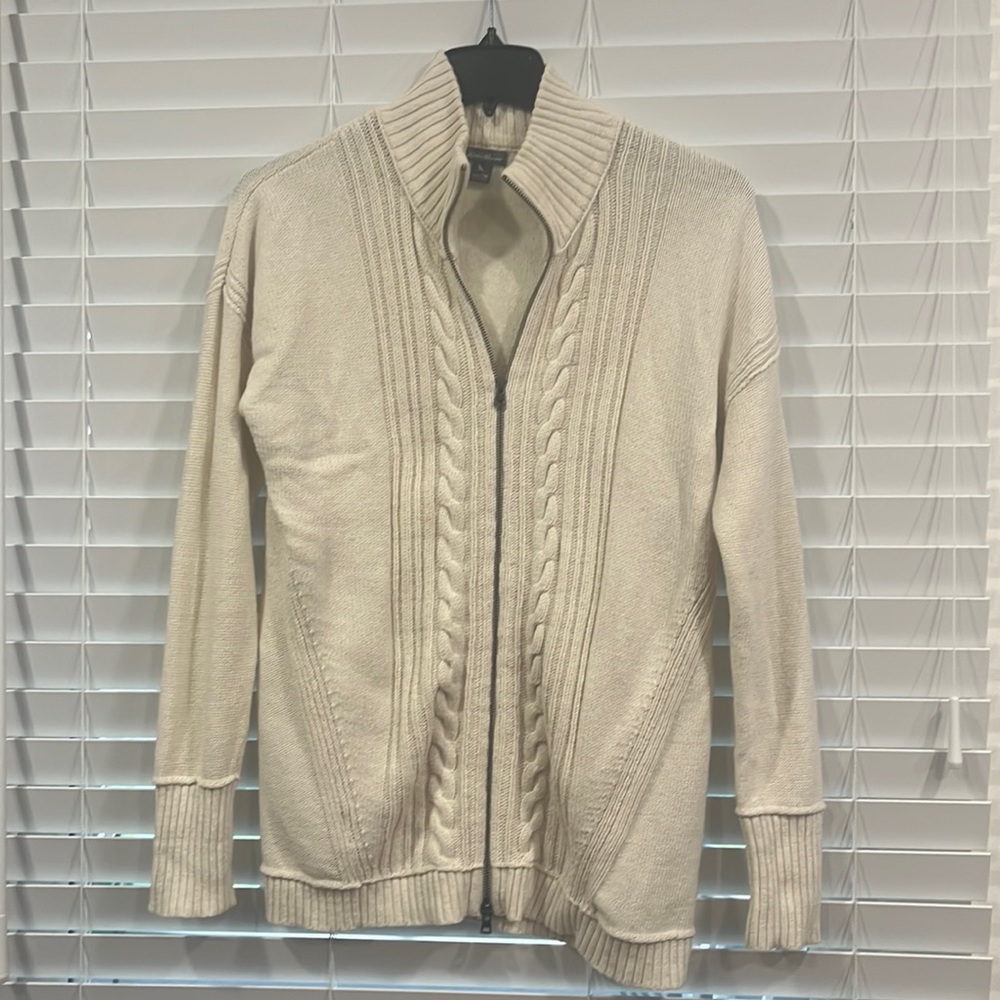 EUC Eddie Bauer cardigan